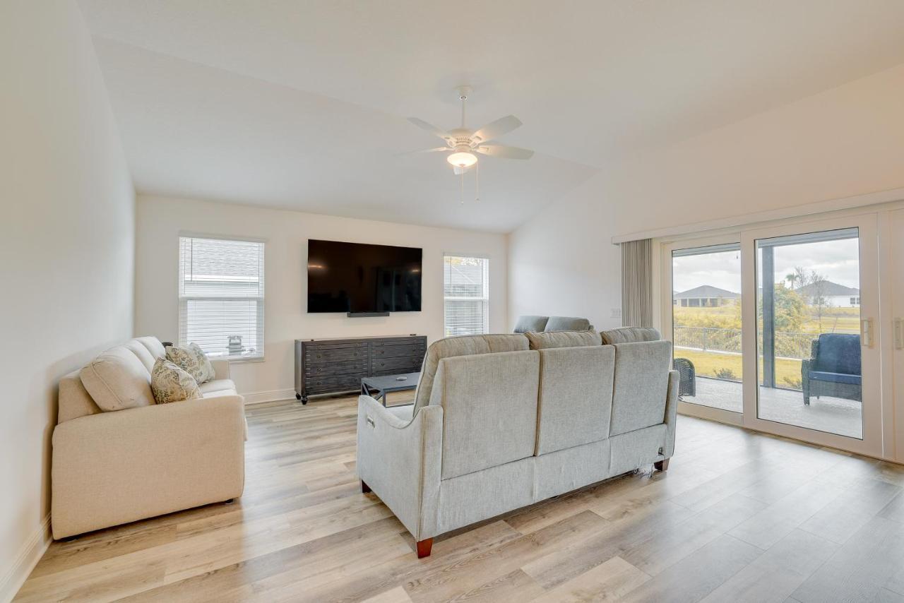 Updated Villages Retreat With Screened Patio! 利斯堡 外观 照片