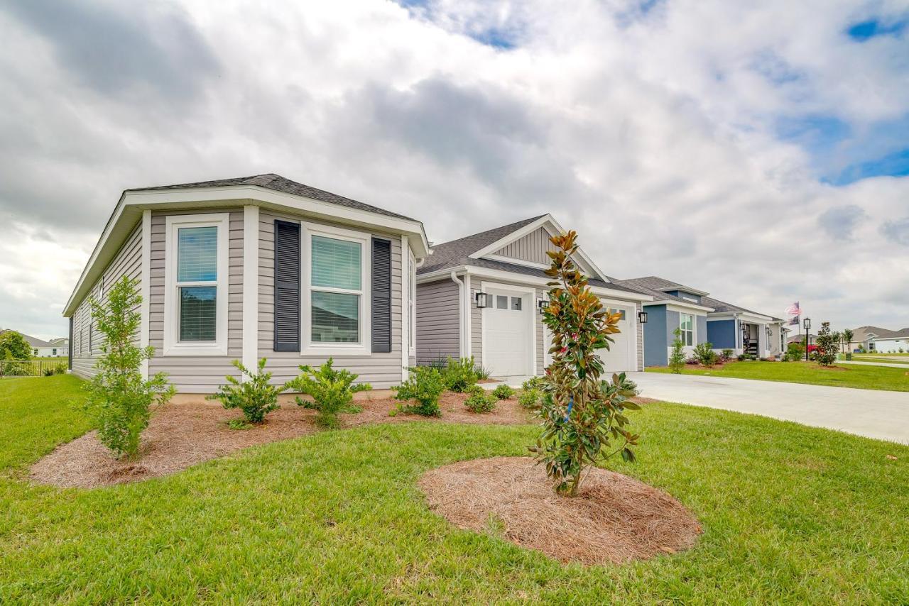 Updated Villages Retreat With Screened Patio! 利斯堡 外观 照片