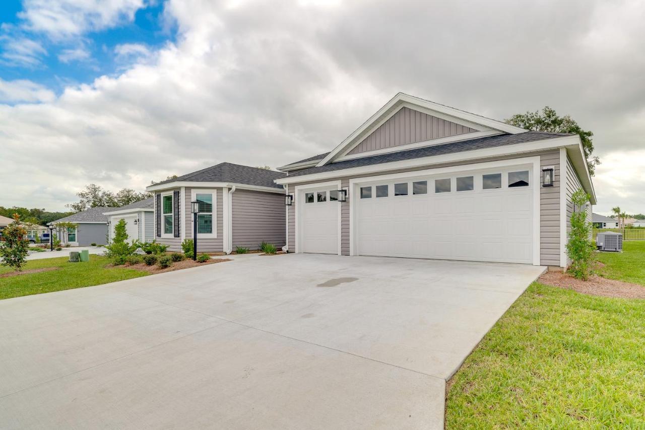 Updated Villages Retreat With Screened Patio! 利斯堡 外观 照片